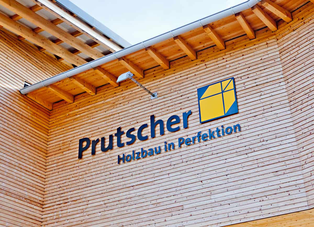 Detail des Prutscher-Firmengebäudes